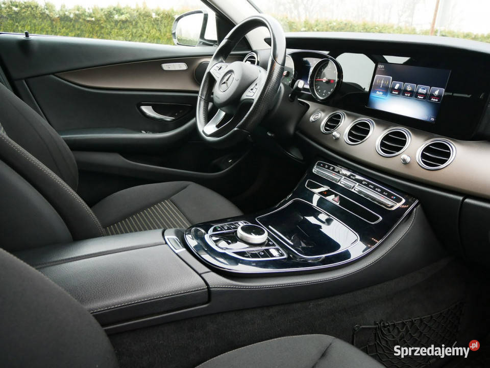 Mercedes E 220 20D 220D 194 Eu6 Sedan Automat VAT marża śląskie Goczałkowice-Zdrój