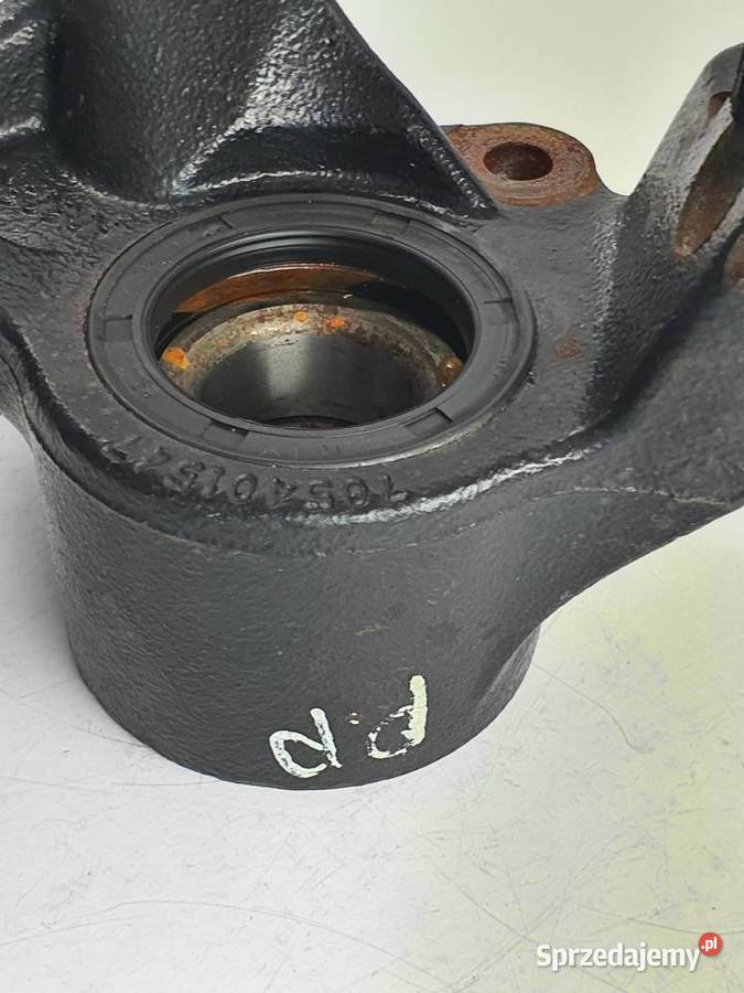 Zwrotnica Prawa Przod Can Am Maverick Turbo Xds sprzedam