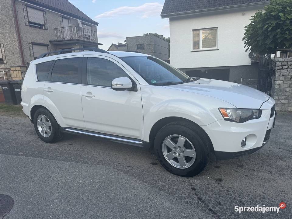 Mitsubishi Outlander 22 DID Intense 4WD Komprachcice