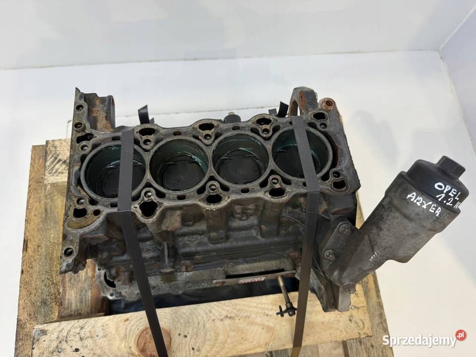 DÓŁ SILNIKA A12XER Opel Corsa D 12 16V 86 blok Chełm