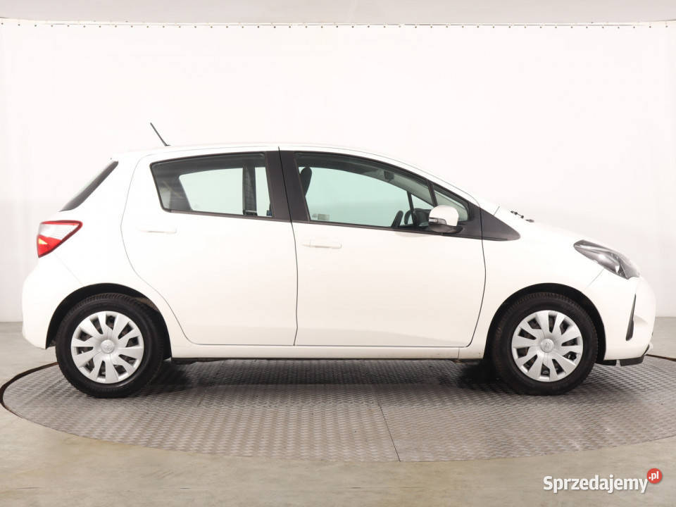 Toyota Yaris 15 Dual VVTi klimatyzacja Katowice