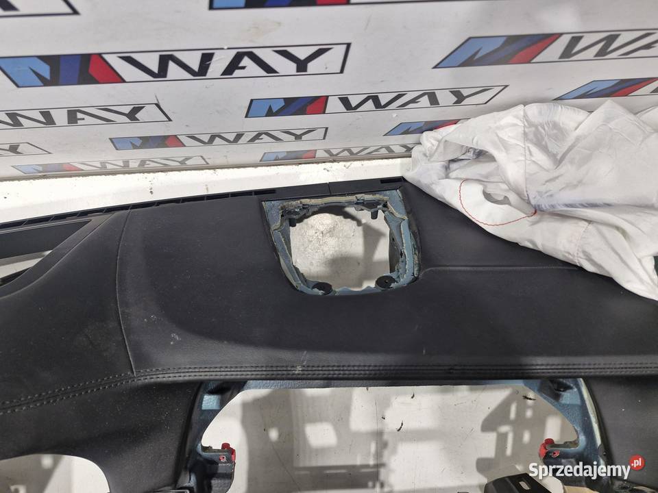 BMW F10 F11 LCI DESKA KONSOLA SKÓRA HEAD UP osobowe dolnośląskie