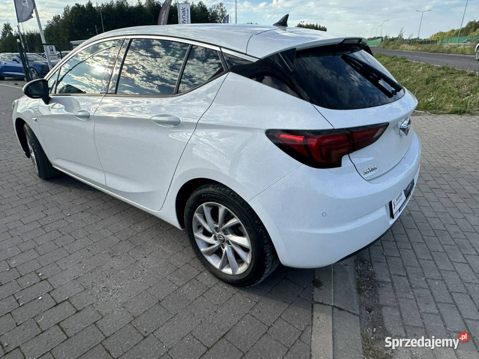 Opel Astra L 2021 Lipówki