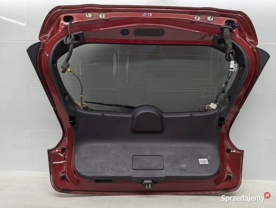 KLAPA POKRYWA BAGAŻNIKA NAH CAYENNE RED NISSAN osobowe Białystok