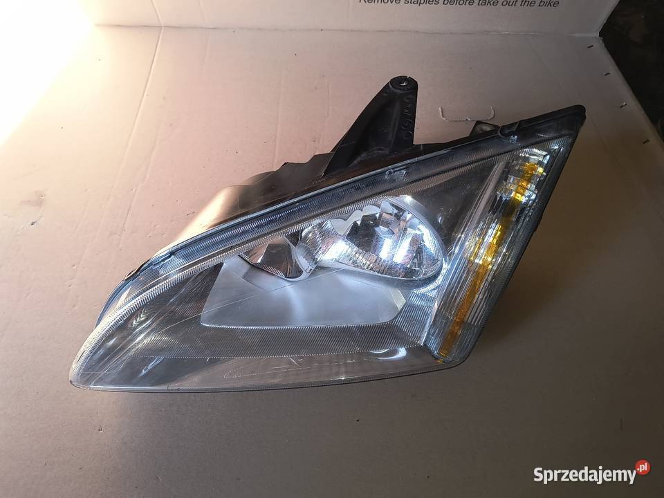 Ford Focus MK2 0408 Reflektor lewy kpl Oryginał Domasław sprzedam
