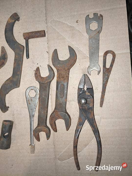 Zestaw kluczy do motocykli Dniepr MT wielkopolskie Leszno