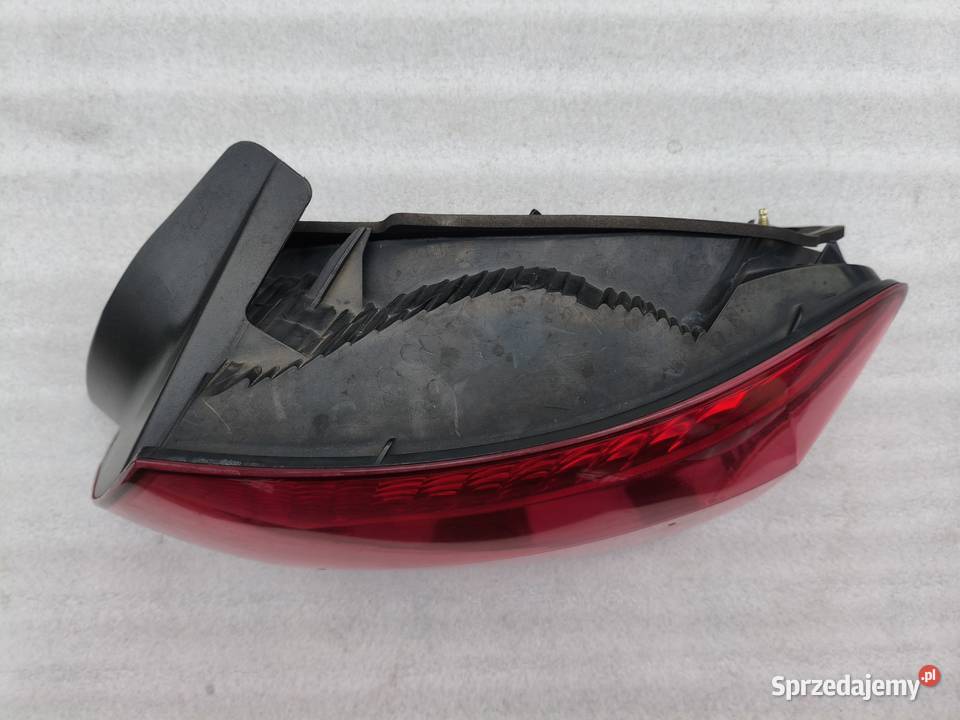 Lampa Prawy Tył Tylna Prawa Peugeot 407 Sedan Wyszków