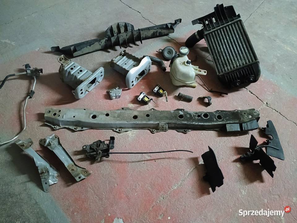 Yaris II D4D części pozostałości Pozostałe Wałcz sprzedam