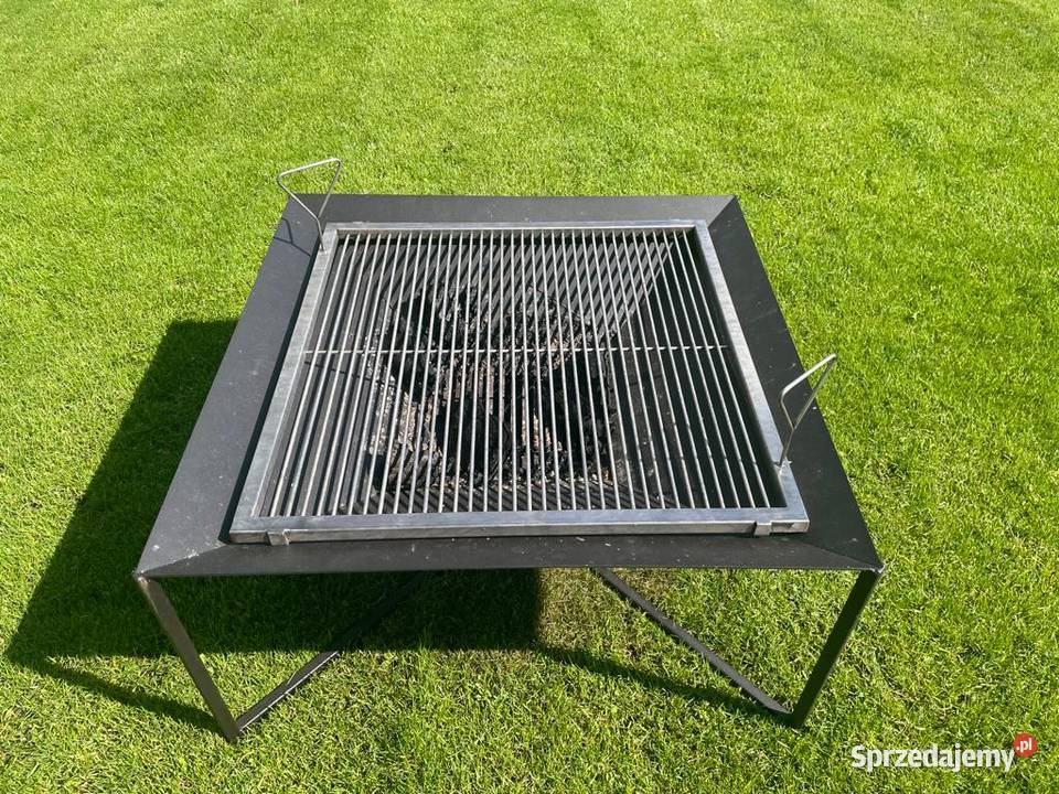 Palenisko z rusztem do grilowania i pokrywą Pabianice