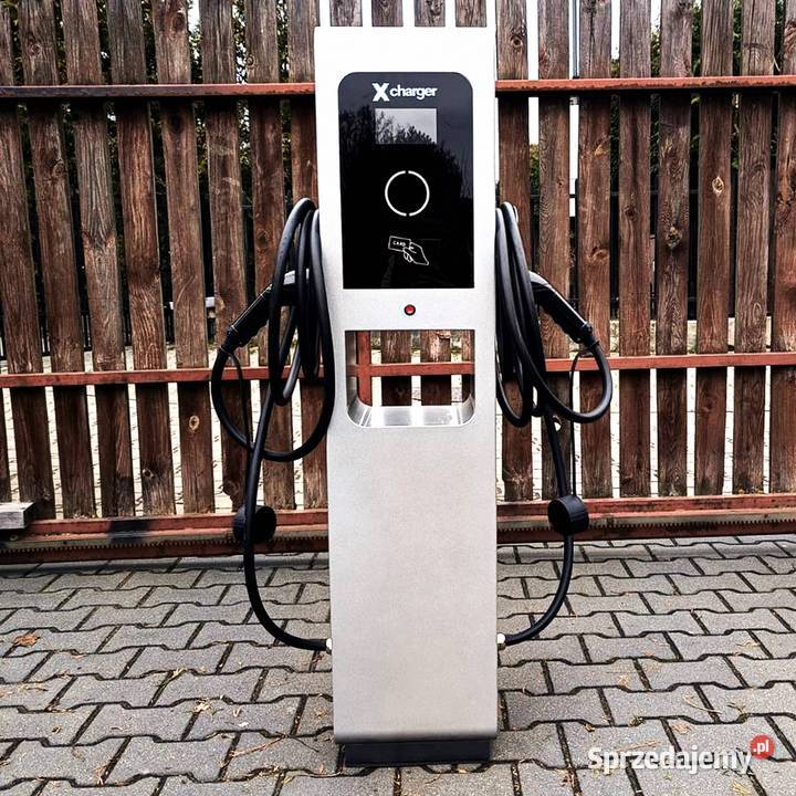 Słupek do ładowania elektryków 44kW