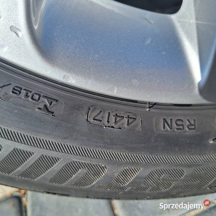 Koła zimowe AUDI 16 Bridgestone 20555R16 Opatów