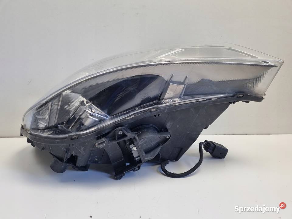 Volvo V60 S60 II PRZEDNIA LAMPA PRAWA prawy Motoryzacja lubelskie Janów