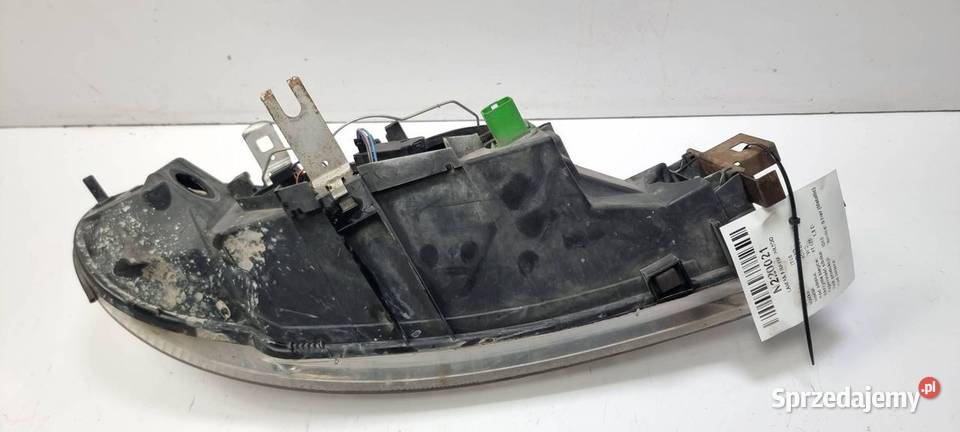 LAMPA PRAWA PRZÓD FORD MONDEO MK2 0301098205 Lipno