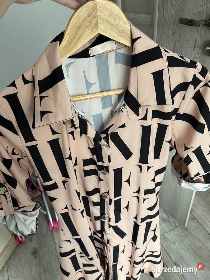 Sprzedam ciuchy nowe kurtkę parkę i płaszcz zielony Rumia