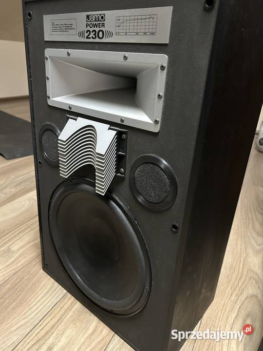 Kolumny glosnikowe JAMO Power 230
