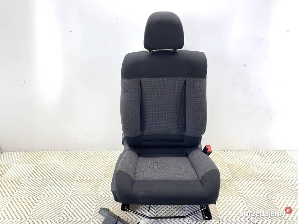 FOTEL PRAWY PRZÓD CITROEN C4 CACTUS Hatchback podkarpackie