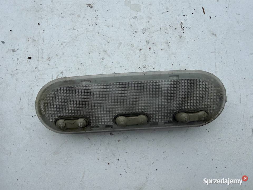 Lampka wewnętrzna Renault Megane Scenic ii Materiały instalacyjne Ostrów Wielkopolski
