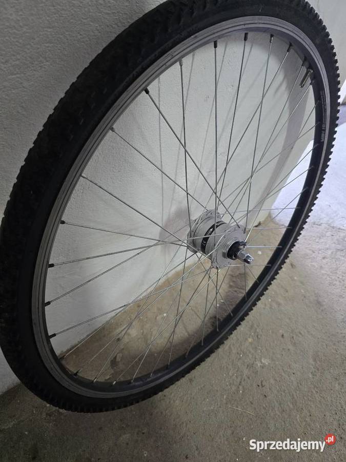 Koło rowerowe aluminiowe z dynamem 28 Czarna Woda