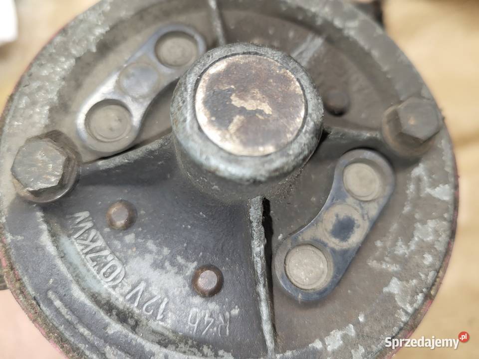 Syrena Rozrusznik R 4 b 12 V 07 KW plus Układ elektryczny silnika mazowieckie Piaseczno