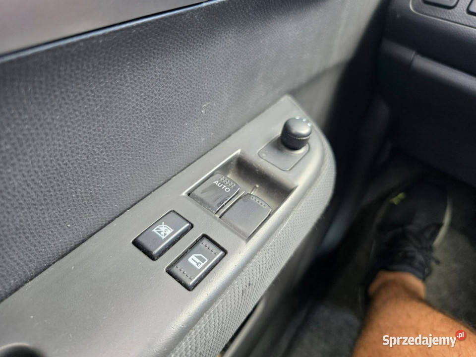 Suzuki Swift 15 Benzyna 102 Automat Klimatyzacja niebieski Słupsk