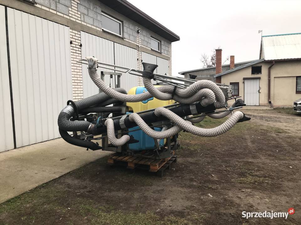 Opryskiwacz wentylatorowy do truskawek octopus Łbowo