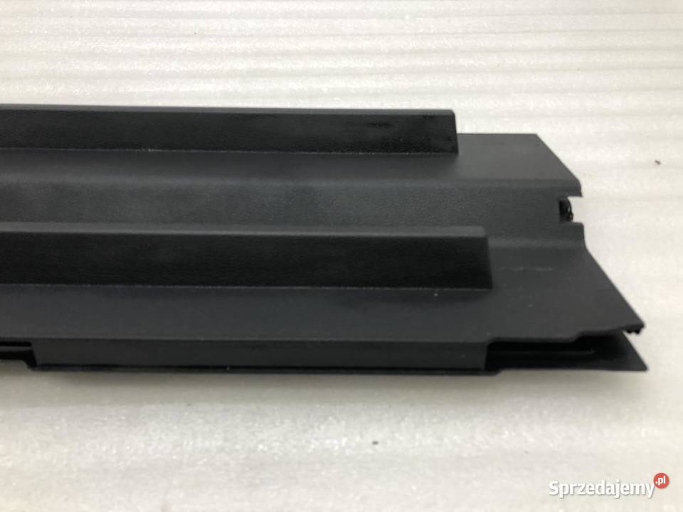 LISTWA OSŁONA BAGAŻNIKA 5TA864514 VW TOURAN III