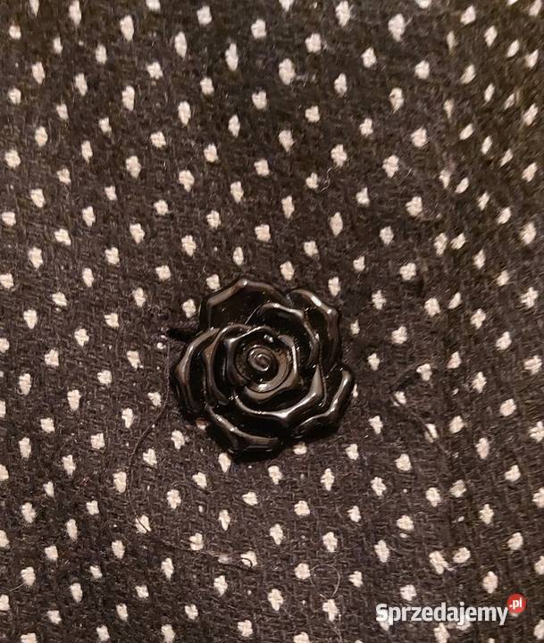 Czarno biały płaszcz Ostróda