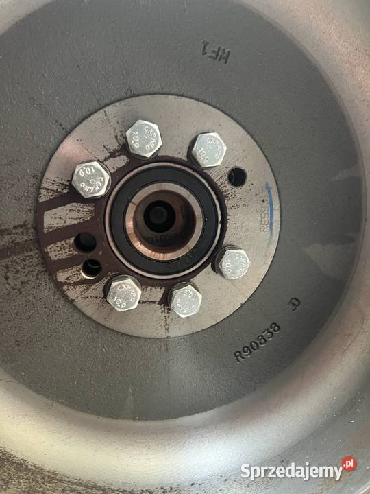 KOŁO ZAMACHOWE JOHN DEERE W540 RE59315R90838 WTS