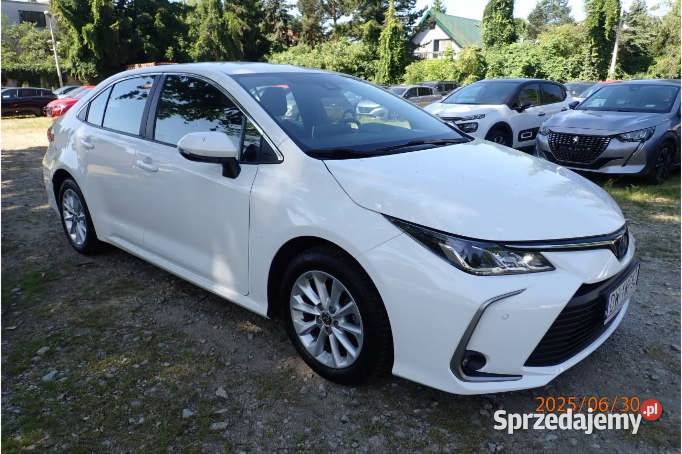 TOYOTA COROLLA 2022 179800 ccm 98