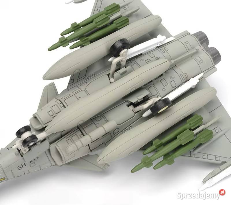 Bez farb i kleju Rafale 172