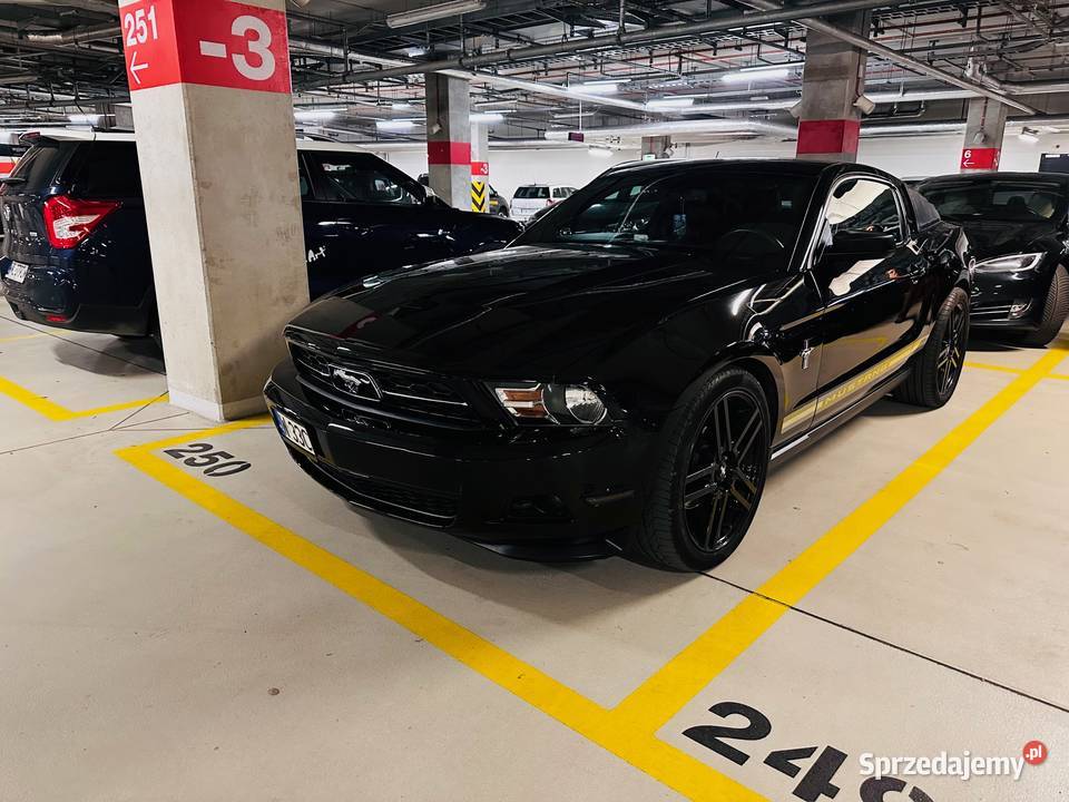 Ford Mustang 2012 85k przebiegu 37 zadbany nieuszkodzony Mustang Serock
