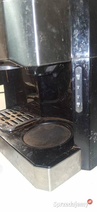 Ekspres do kawy marki Delonghi BCO421S Moc Lubin