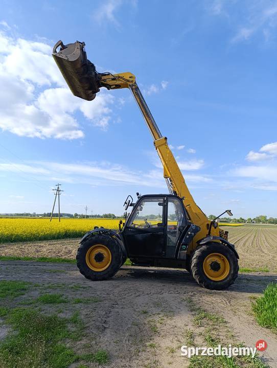 Caterpillar TH336 Zbuczyn