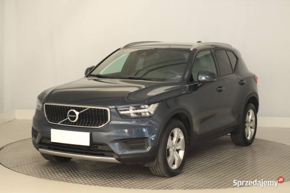 Volvo XC40 T3 4/5 Zabrze