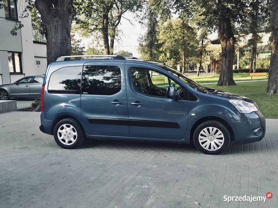 Citroen Berlingo 16 GAZ WERSJA XTR HAK PIĘKNY asystent pasa ruchu Izbica Kujawska