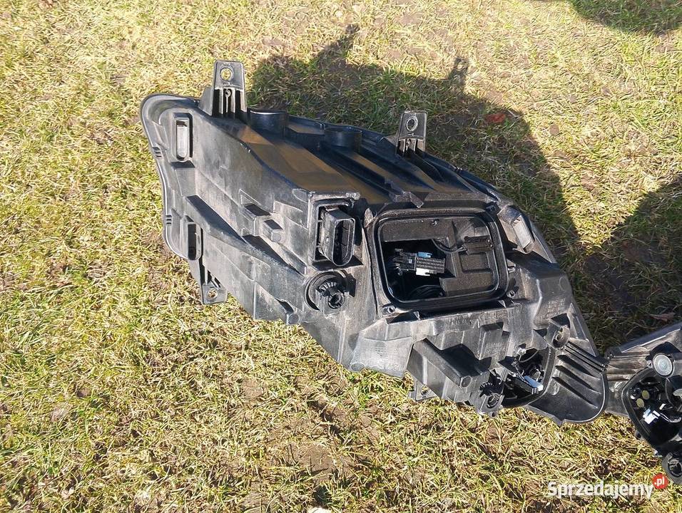 MERCEDES SPRINTER 907 910 LAMPY FULL LED Oświetlenie