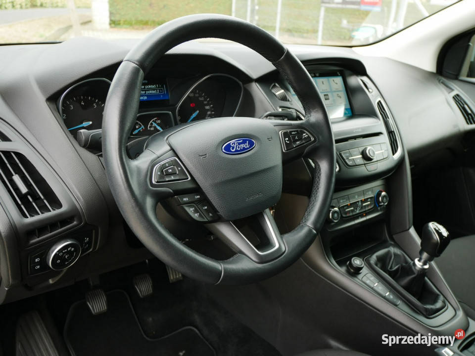 Ford Focus 10 EBoost 125 Eu6 Kombi Business światła do jazdy dziennej Goczałkowice-Zdrój sprzedam