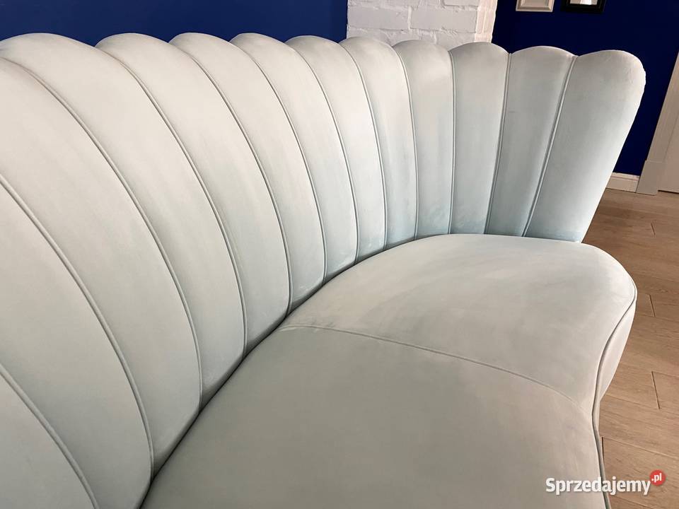 Sofa w stylu Modern Art Deco marki Abhika