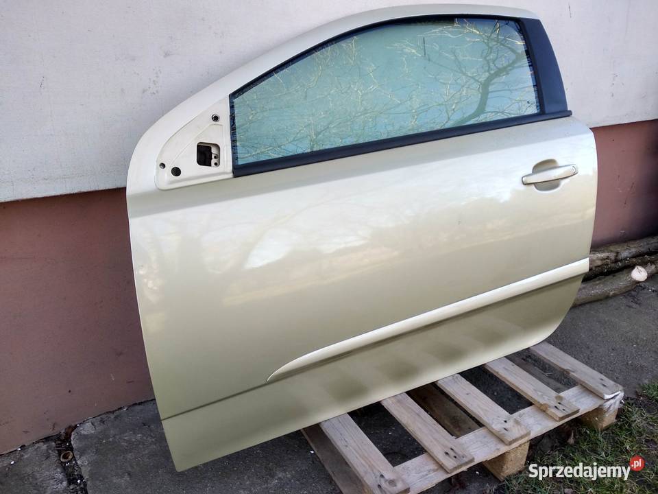 Opel Astra H GTC drzwi lewe kierowcy boczek Sieradz sprzedam