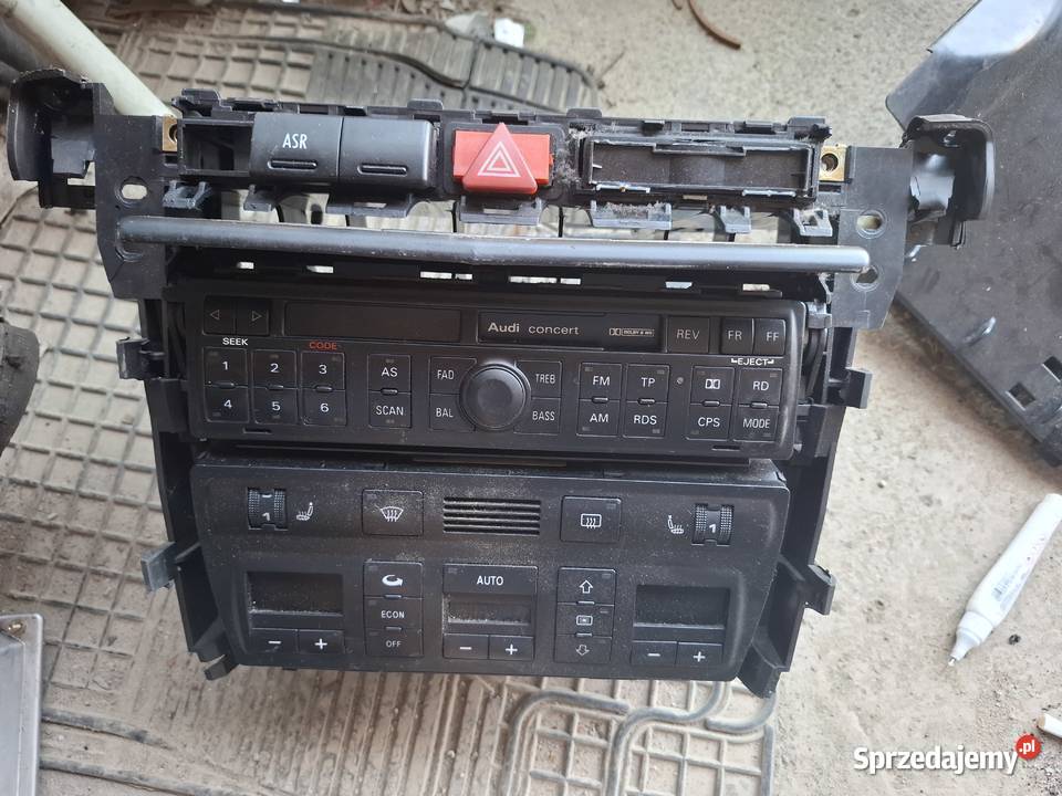 Panel Środkowy Radio Kompletny Audi A6 C5 Pozostałe Wisznice