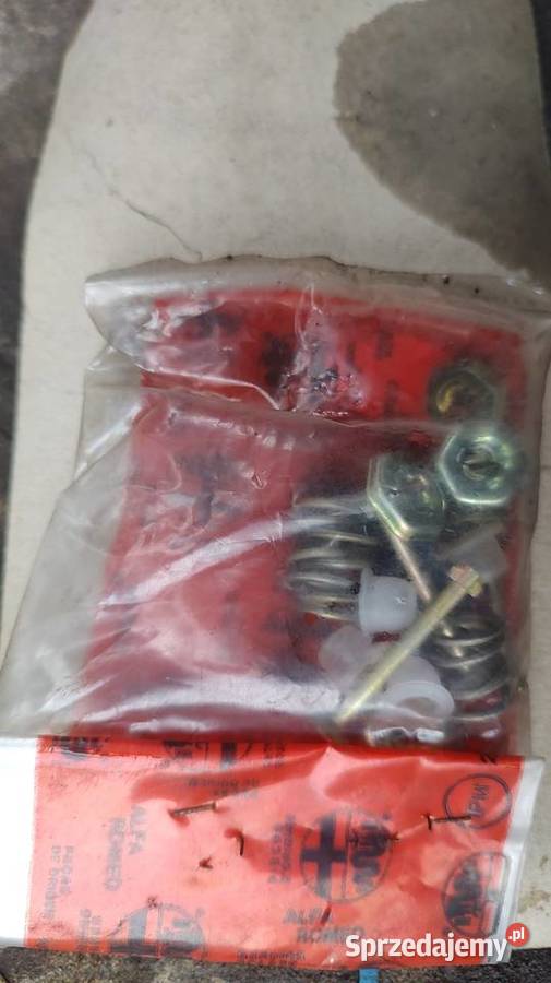 Alfa romeo 33 zestaw naprawczy hamulca tył Brzeszcze