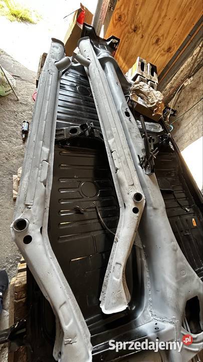 Vw garbus 1978 części silnik buda podłoga uszkodzony Bydgoszcz