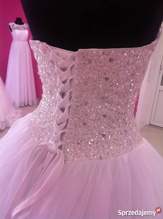 NOWA bajkowa suknia ślubna princessa Moda i Styl