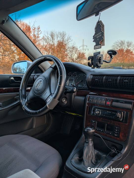 Audi A4 B5 Rok produkcji 1998 sprzedam