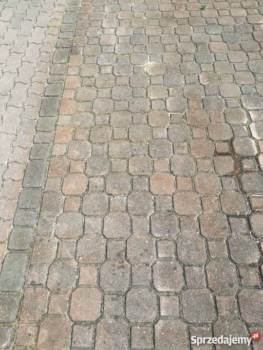 Mycie elewacji kostki brukowej ogrodzeń i hal Rzeszów