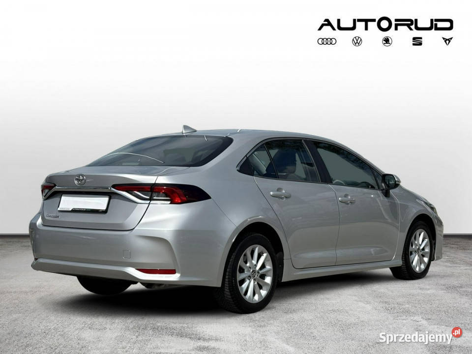 Toyota Corolla Comfort 16 VVTI 132 2020 Salon sprzedam