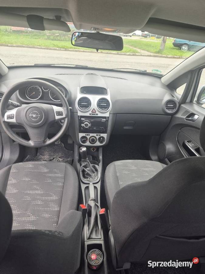 Opel Corsa 12 benzyna 2011 klimatyzacja super Nowy Sącz