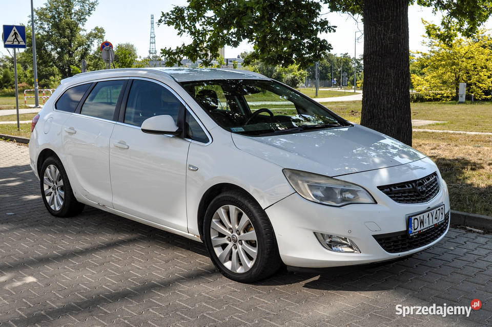 Opel Astra 17CDTI 2011 r dolnośląskie Wrocław sprzedam
