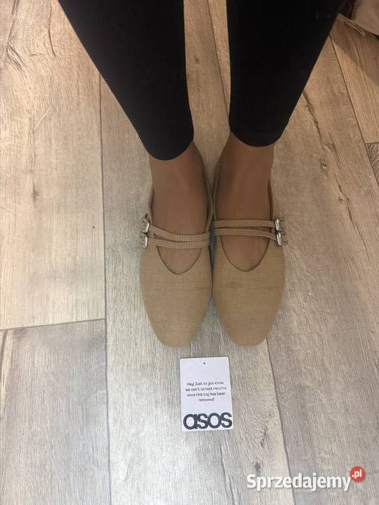 40 Asos Design Beżowe baleriny z zapięciem z małopolskie sprzedam