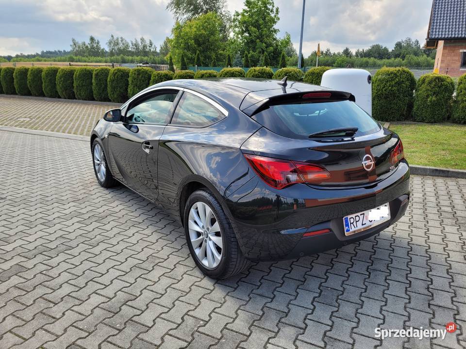 Opel Astra GTC Mały przebieg do końca podkarpackie Gniewczyna Łańcucka